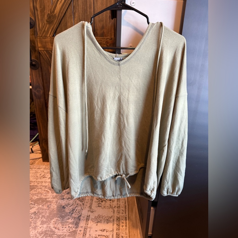 Aerie Green Long Sleeve Top
